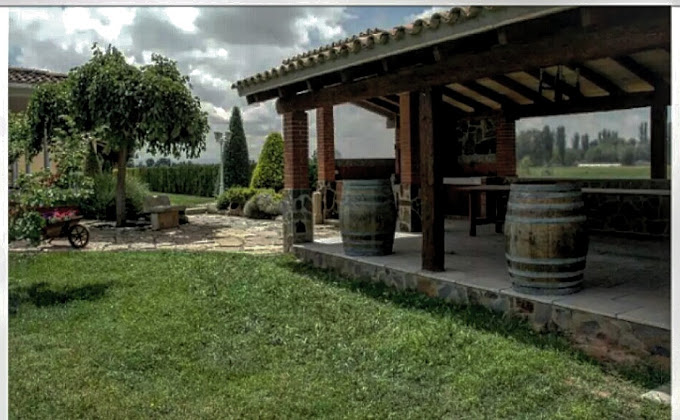 Photo hôtels laberintdeblatdemoro o Panís Laberinto 25334 Castellserà