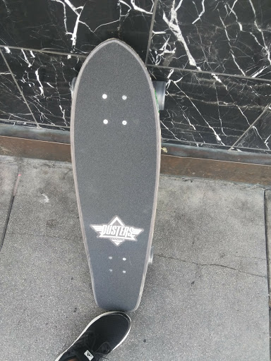 Shoe Store «Vans», reviews and photos, 28 E Colorado Blvd, Pasadena, CA 91105, USA