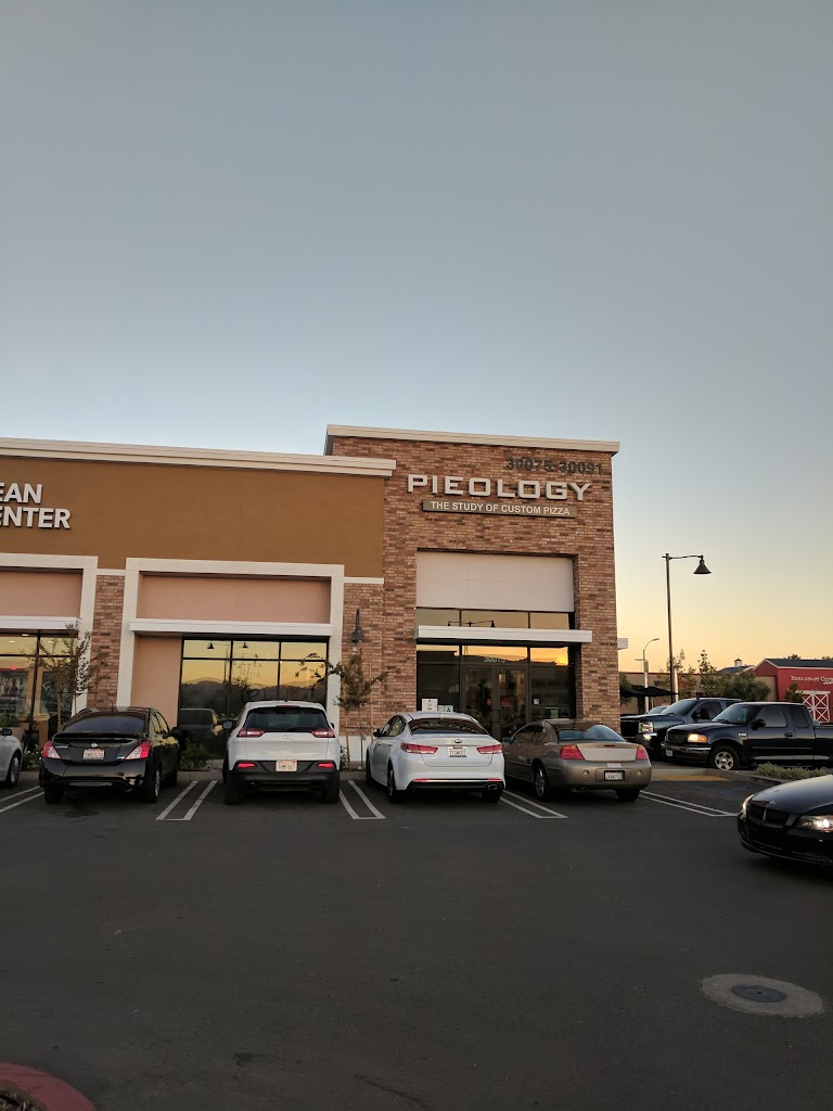 Pieology Pizzeria, Menifee 92584