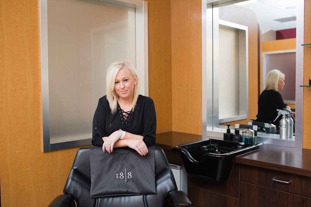 18/8 Fine Men's Salons - Chesterfield 63017