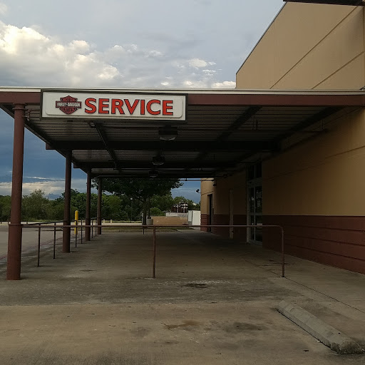 Motorcycle Dealer «Caliente Harley-Davidson», reviews and photos, 7230 NW Loop 410, San Antonio, TX 78245, USA