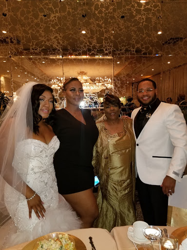 Shopping Mall «140 Village Shopping Center», reviews and photos, 500 Jermor Ln, Westminster, MD 21157, USA