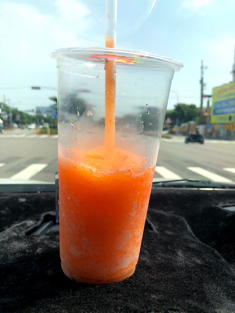 二號橋搖搖冰 的照片