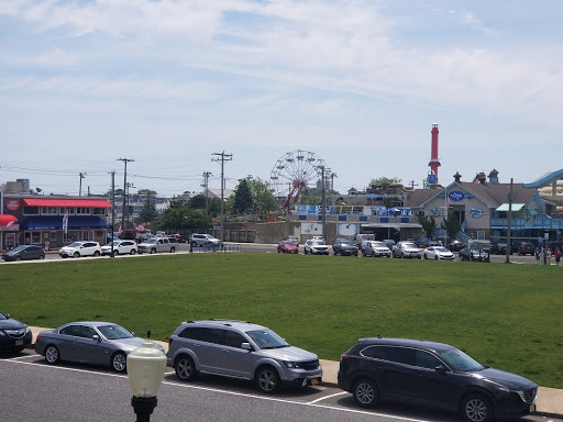 Amusement Park «Fantasy Island Amusement Park», reviews and photos, 320 7th St, Beach Haven, NJ 08008, USA