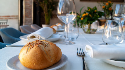 Restaurante Casa del Comendador - C. de la Iglesia, 3, 28600 Navalcarnero, Madrid, Spain