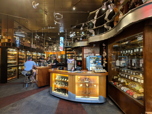 Tobacco Shop «Up Down Cigar», reviews and photos, 1550 N Wells St, Chicago, IL 60610, USA