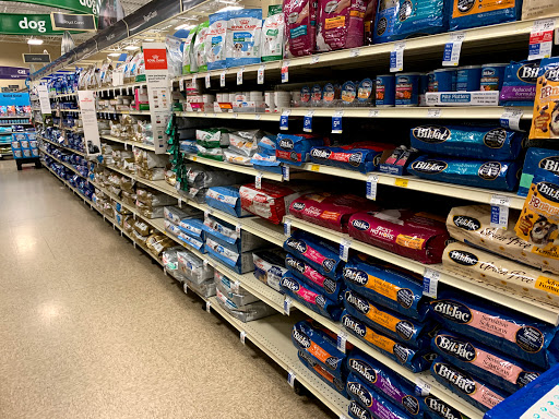 Pet Supply Store «PetSmart», reviews and photos, 3096 N Eastman Rd, Longview, TX 75605, USA