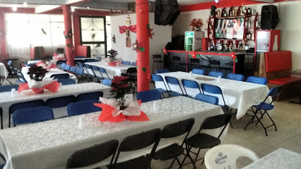 Black and White Restaurant - Calle Ladrillera sin numero, La Ladrillera, 42135 Mineral del Monte, Hgo., Mexico
