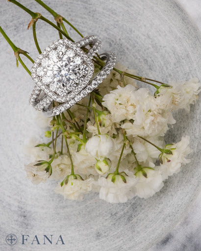 Jewelry Store «A&J Jewelers», reviews and photos, 1575 Scenic Hwy N #200, Snellville, GA 30078, USA