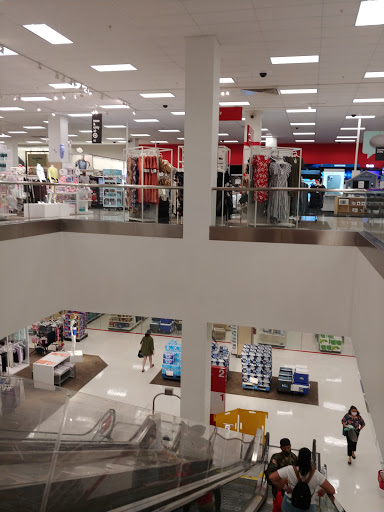 Department Store «Target», reviews and photos, 3100 14th St NW #201, Washington, DC 20010, USA