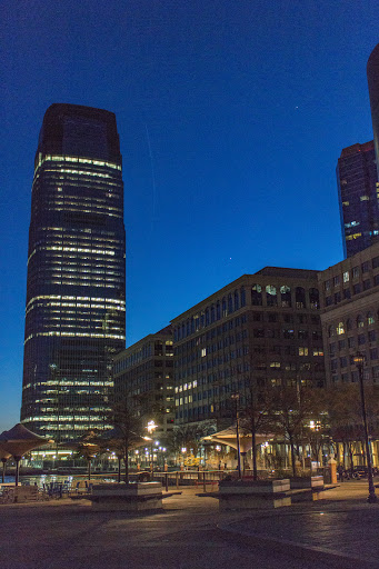 Investment Bank «Goldman Sachs & Co», reviews and photos