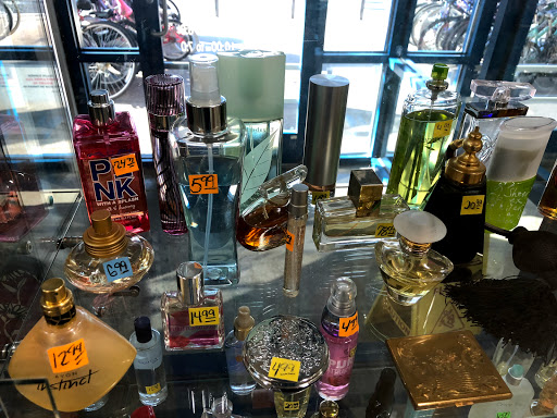 Thrift Store «Island Thrift», reviews and photos, 1800 NY-112, Medford, NY 11763, USA