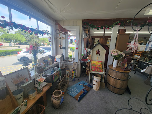 Antique Store «Old Country Store & Emporium», reviews and photos, 26 Otis St, Mansfield, MA 02048, USA