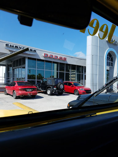 Car Dealer «Gator Chrysler Dodge Jeep», reviews and photos, 840 S Harbor City Blvd, Melbourne, FL 32901, USA