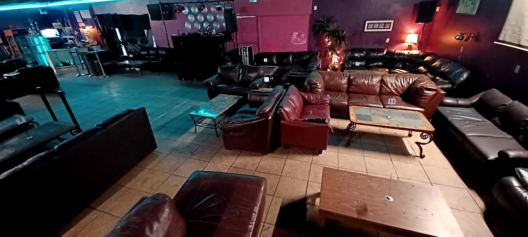 Hubbly Bubbly Hookah Lounge