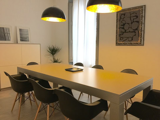 Información y opiniones sobre Iures Advocats de Gerona