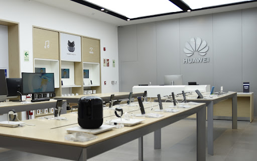Huawei Authorized Experience Store (Mall Aventura Arequipa)