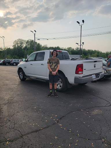 Car Dealer «RightWay Auto Sales», reviews and photos, 3834 Lake St, Kalamazoo, MI 49048, USA