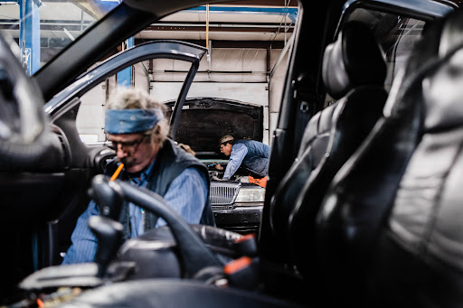 Auto Repair Shop «Garvin & Lidster Auto Service», reviews and photos, 2331 S 7th St, Terre Haute, IN 47802, USA