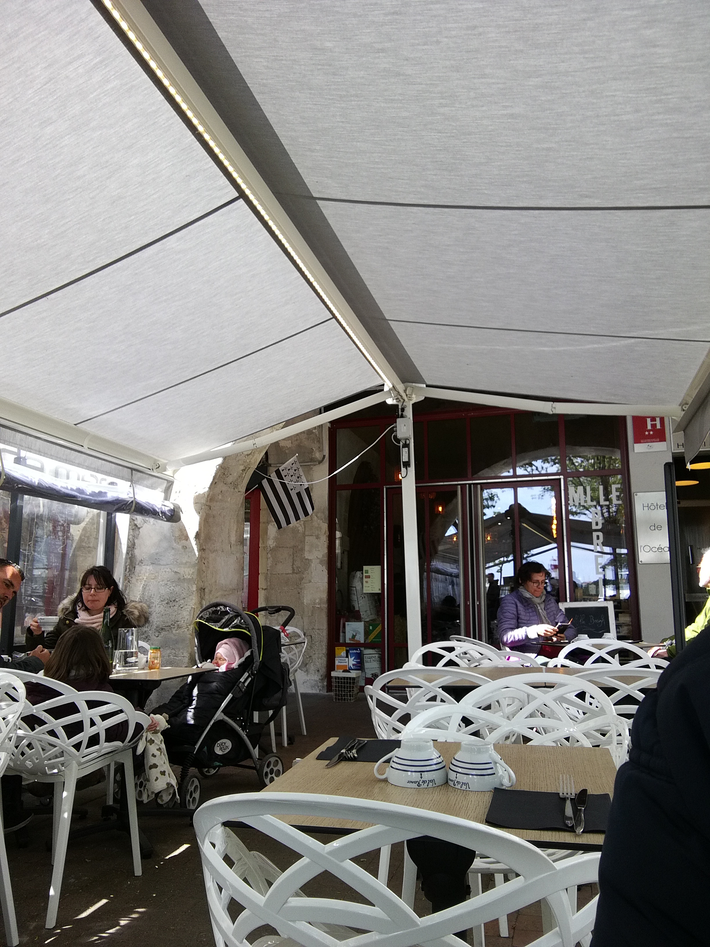 Photo n° 2 de l'avis de Karim.e fait le 14/04/2019 à 12:35