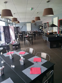 Atmosphère du Restaurant CHEZ VAL ET JC à Fromentières - n°6