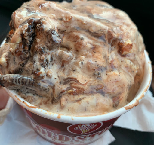 Ice Cream Shop «Cold Stone Creamery», reviews and photos, 7971 N Blackstone Ave, Fresno, CA 93720, USA