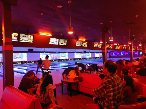 Bowling Alley «Bowlero Milpitas», reviews and photos, 1287 S Park Victoria Dr, Milpitas, CA 95035, USA