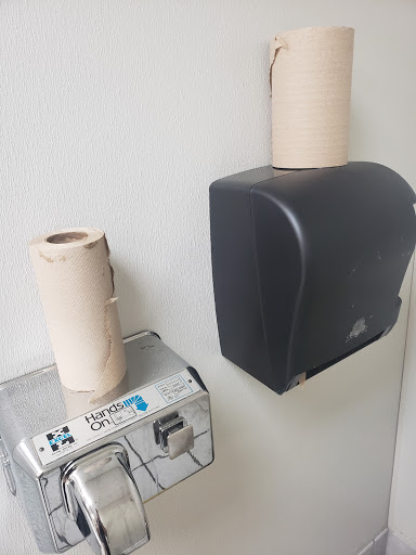 Thrift Store «Goodwill Ocala Superstore Adjacent to Paddock Mall», reviews and photos, 2830 SW 27th Ave, Ocala, FL 34471, USA