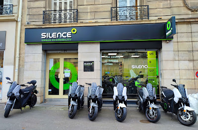 Silence Paris à Paris