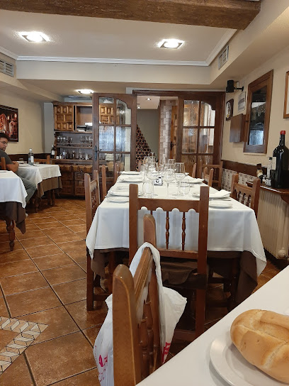 Café Pavón - C. de D.Mariano Zúñiga Rodríguez, 3, 37700 Béjar, Salamanca, Spain