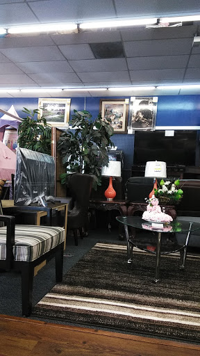 Furniture Store «Rent King», reviews and photos, 615 US-41, Ruskin, FL 33570, USA