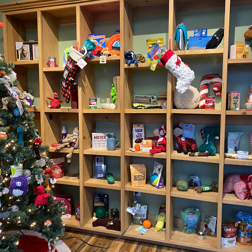 Pet Supply Store «Pets Naturally», reviews and photos, 1420 W South Airport Rd, Traverse City, MI 49686, USA