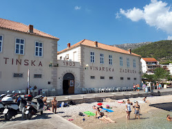 Φωτογραφία του Riva beach με μικρός κόλπος