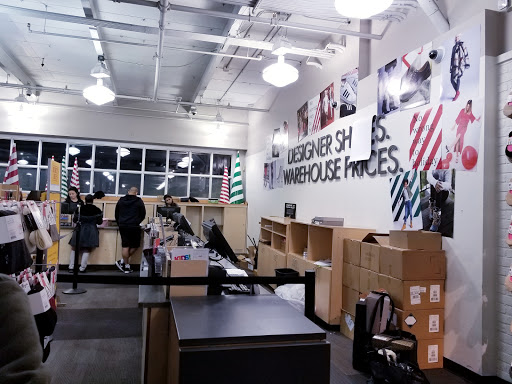 Shoe Store «DSW Designer Shoe Warehouse», reviews and photos, 2500 Central Park Ave, Yonkers, NY 10710, USA