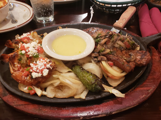 Mexican Restaurant «Los Cucos Mexican Restaurant», reviews and photos, 10585 State St, Sandy, UT 84070, USA