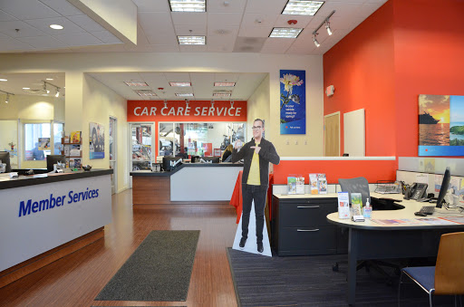 Travel Agency «AAA Evergreen Park Car Care Plus», reviews and photos