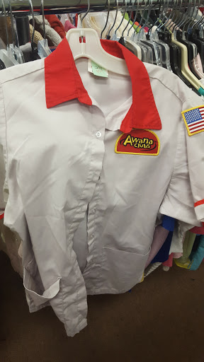 Shopping Mall «Fairfield Shopping Center», reviews and photos, 5322 Lord Dunmore Ct, Virginia Beach, VA 23464, USA