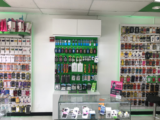 Cell Phone Store «CELLFIX - CELLPHONE REPAIR- TEMPLE TERRACE», reviews and photos, 8892 N 56th St, Temple Terrace, FL 33617, USA
