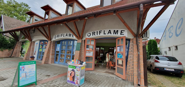 Értékelések erről a helyről: Oriflame, Balatonlelle - Illatszerszaküzlet