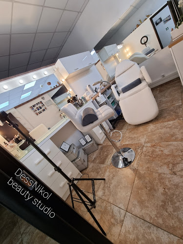 Opinii despre DessNikol în Видин - Бръснарски салон