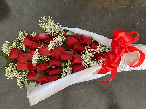 Florist «Roses Just Because/Hub Florist Of Lutz», reviews and photos, 18721 N Dale Mabry Hwy, Lutz, FL 33548, USA