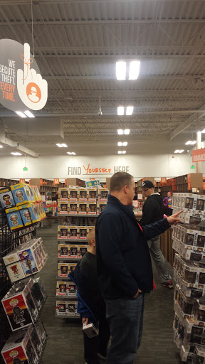 Used Book Store «2nd & Charles», reviews and photos, 10239 Indianapolis Blvd, Highland, IN 46322, USA