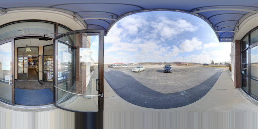 Jewelry Store «L E Smith Family Jewelers», reviews and photos, 9501 Collinsville Rd, Collinsville, IL 62234, USA