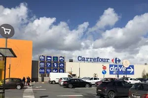 Carrefour Lorient image