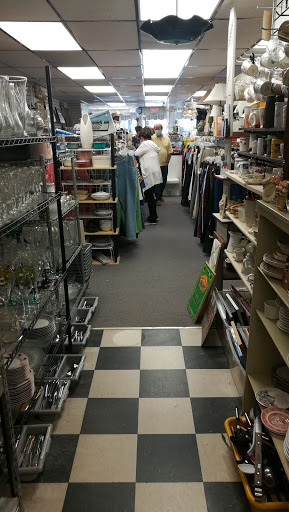 Thrift Store «Arc of Atlantic County», reviews and photos, 6409 Ventnor Ave, Ventnor City, NJ 08406, USA