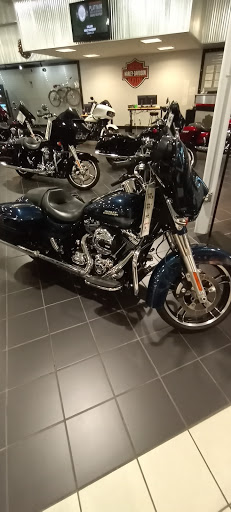 Harley-Davidson Dealer «Oakland Harley-Davidson», reviews and photos, 151 Hegenberger Rd, Oakland, CA 94621, USA