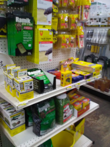 Hardware Store «Jasper True Value Hardware & Supply», reviews and photos, 202 Central Ave NW, Jasper, FL 32052, USA