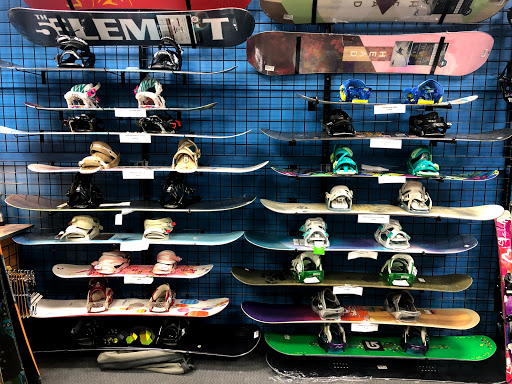 Sporting Goods Store «Play It Again Sports», reviews and photos, 12132 Jefferson Ave, Newport News, VA 23602, USA