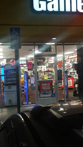 Video Game Store «GameStop», reviews and photos, 9700 Woodman Ave #20A, Arleta, CA 91331, USA