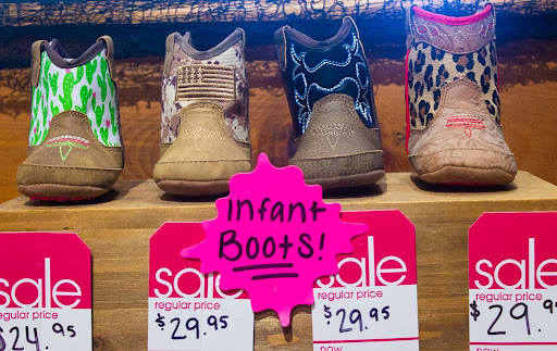 Tack Shop «Green Mountain Horse & Tack», reviews and photos, 1327 Sharon Copley Rd, Wadsworth, OH 44281, USA